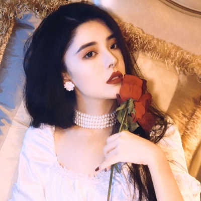 奔驰一季度全球销量下滑6%，在华跌27%至11万辆